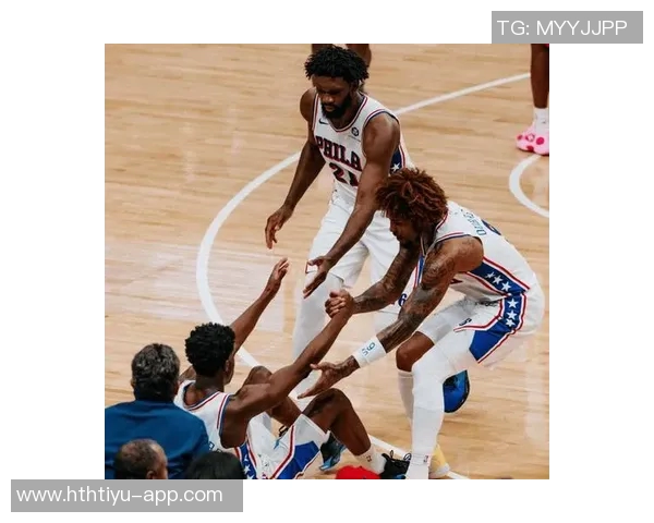 恩比德逆转表现引发争议替补席与奇才球迷激烈对抗 恩比德逆转表现引发争议替补席与奇才球迷激烈对抗