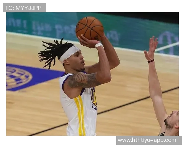 科尔轮换的动态变化分析库里缺阵与斯潘塞崛起的影响探讨 科尔轮换的动态变化分析库里缺阵与斯潘塞崛起的影响探讨