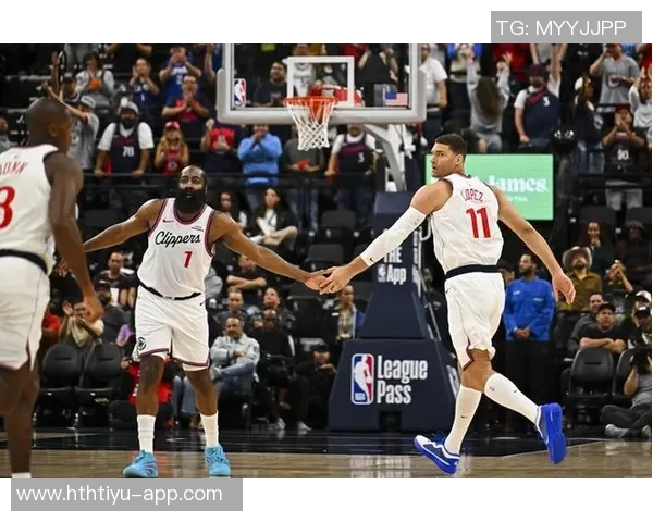 皮尔斯称快船西部最具天赋上赛季曾被誉为最深度球队 皮尔斯称快船西部最具天赋上赛季曾被誉为最深度球队