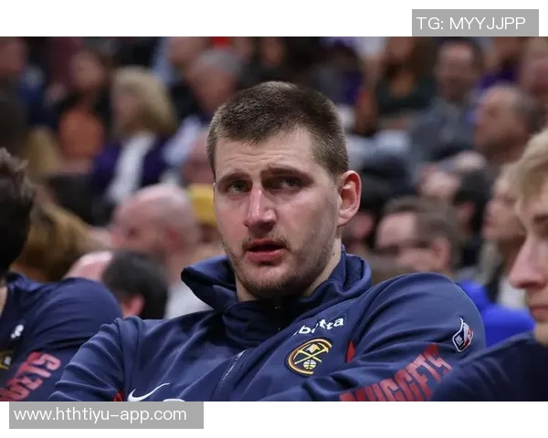 约基奇赞助戈登360度空接扣篮称其让传球显得更精彩